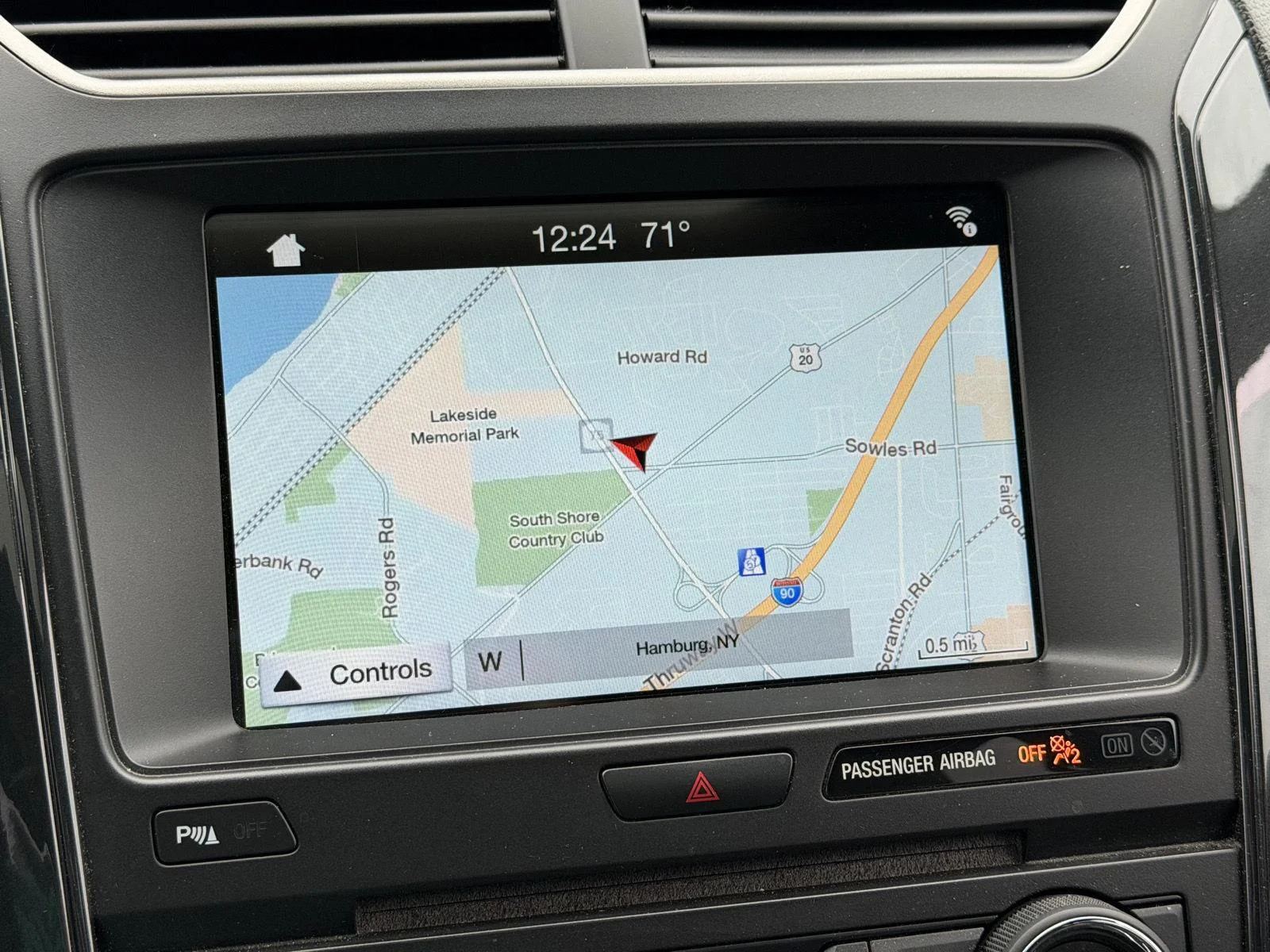 Used 2018 Shadow Black Ford XLT image 8