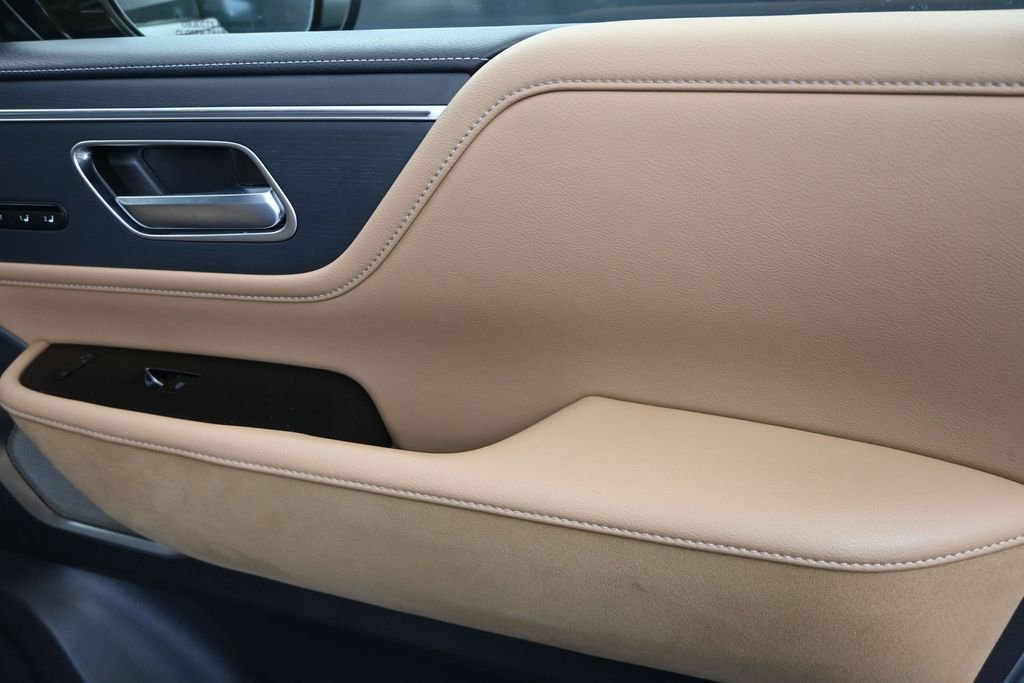 Certified Used 2025  INFINITI SENSORY image 23