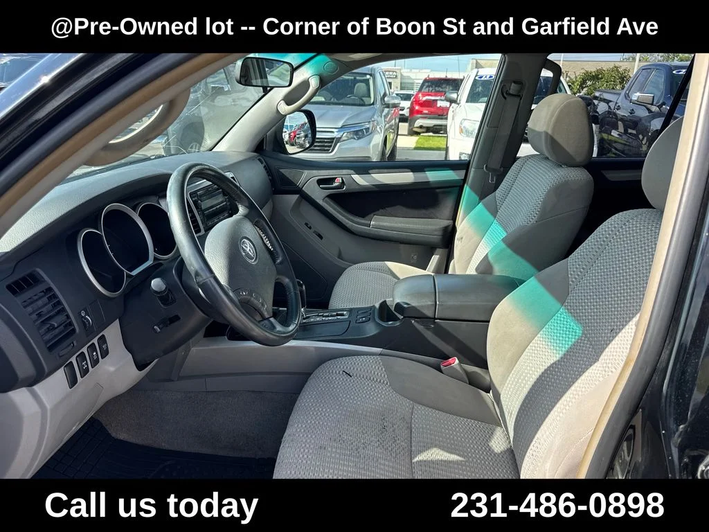 Used 2008 Black Toyota SR5 image 13