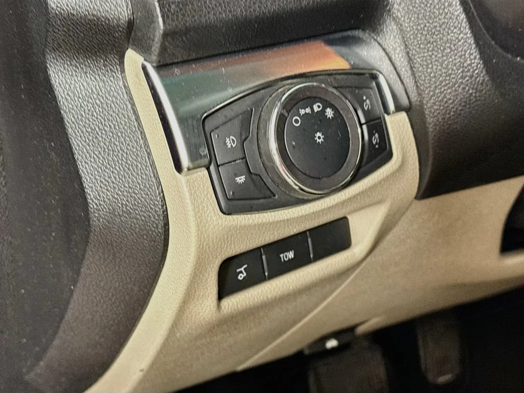 Used 2019 Red Ford Limited image 10
