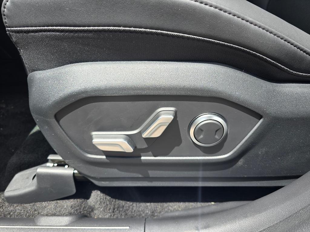 New 2026 Ecotronic Gray Hyundai XRT AWD image 17