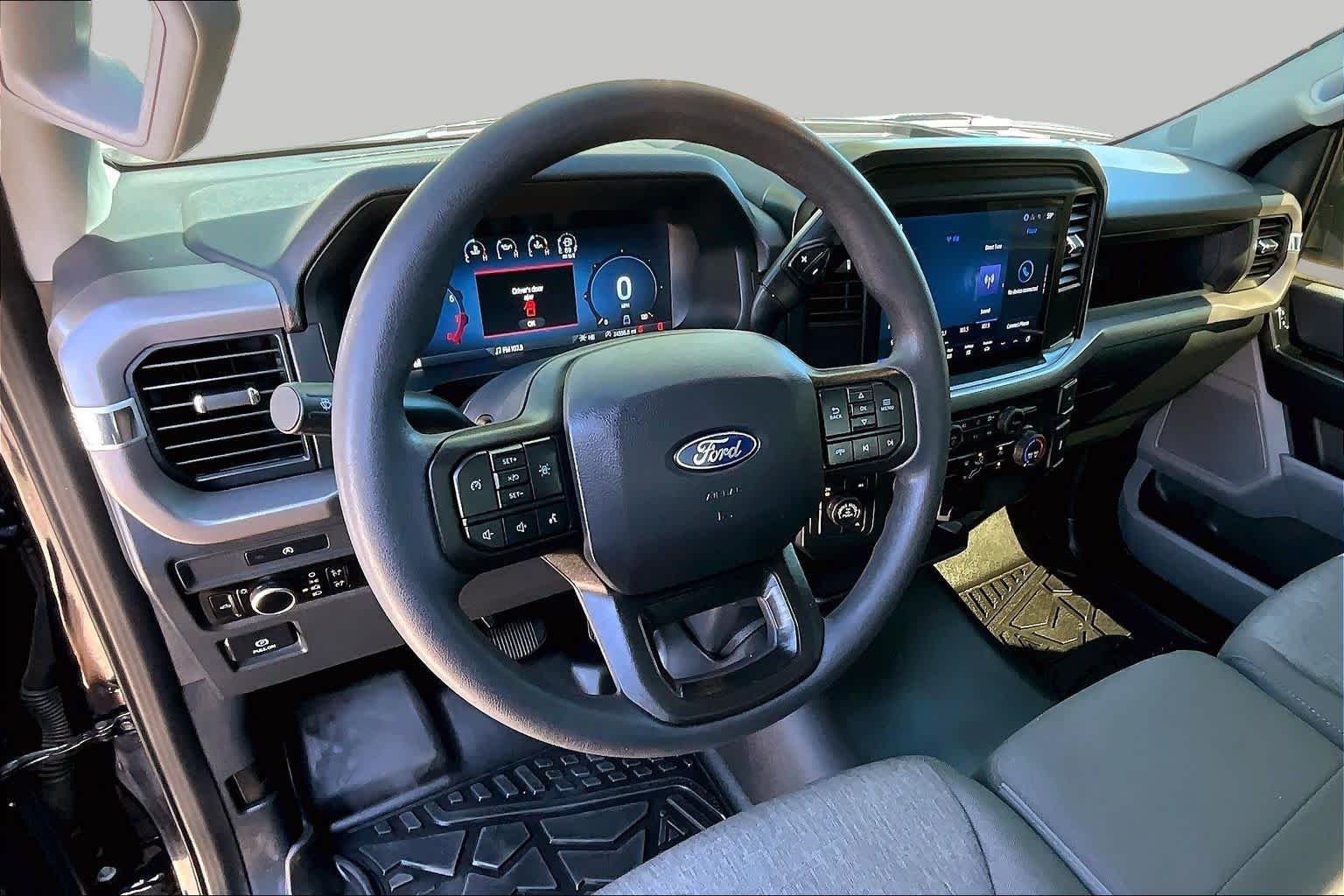 Used 2025 Blue Ford XL image 14