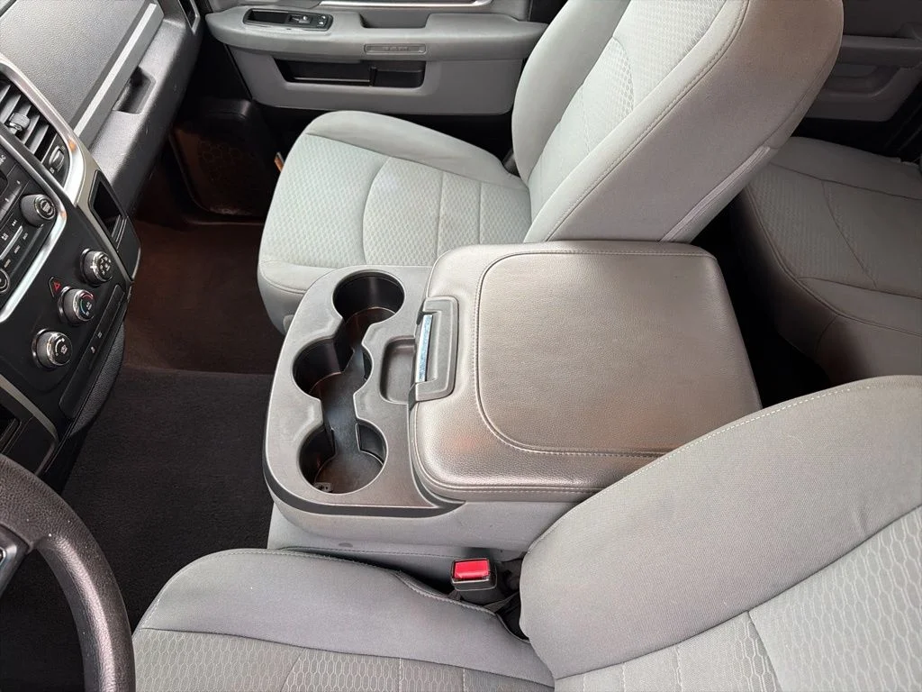 Used 2013 Blue Ram SLT image 37