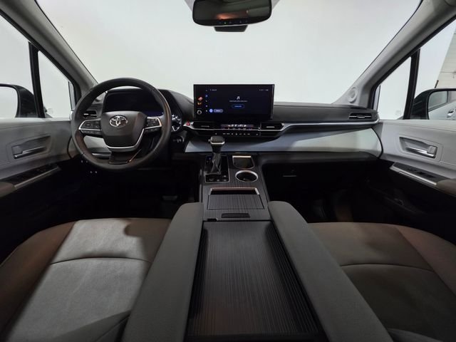 Used 2025 Silver Toyota XLE image 13