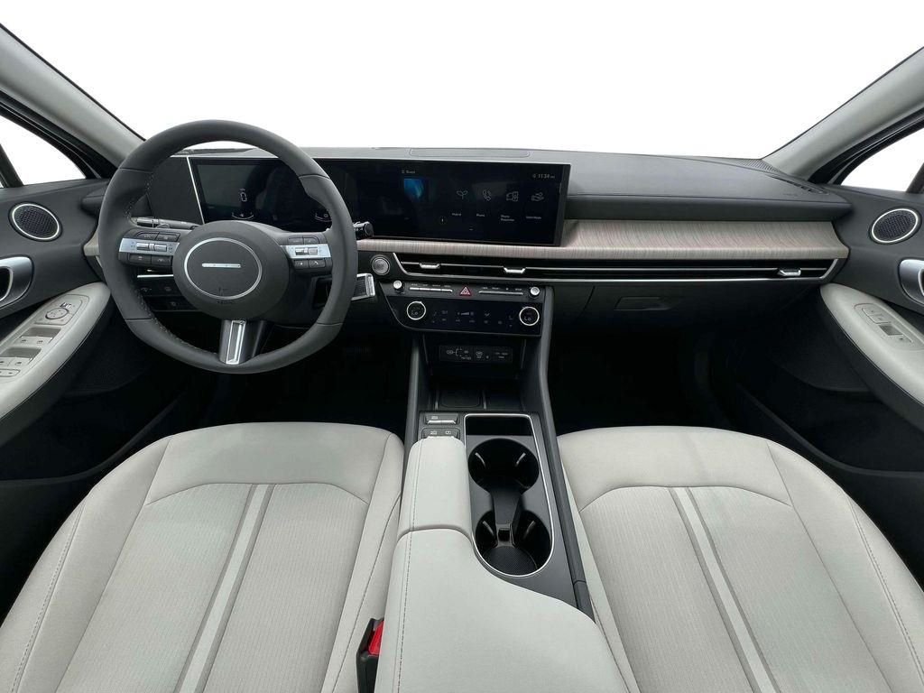 2025 Hyundai Sonata Hybrid SEL - Photo 32