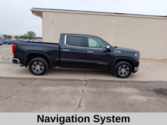 Used 2025 Titanium Rush Metallic GMC SLT image 3