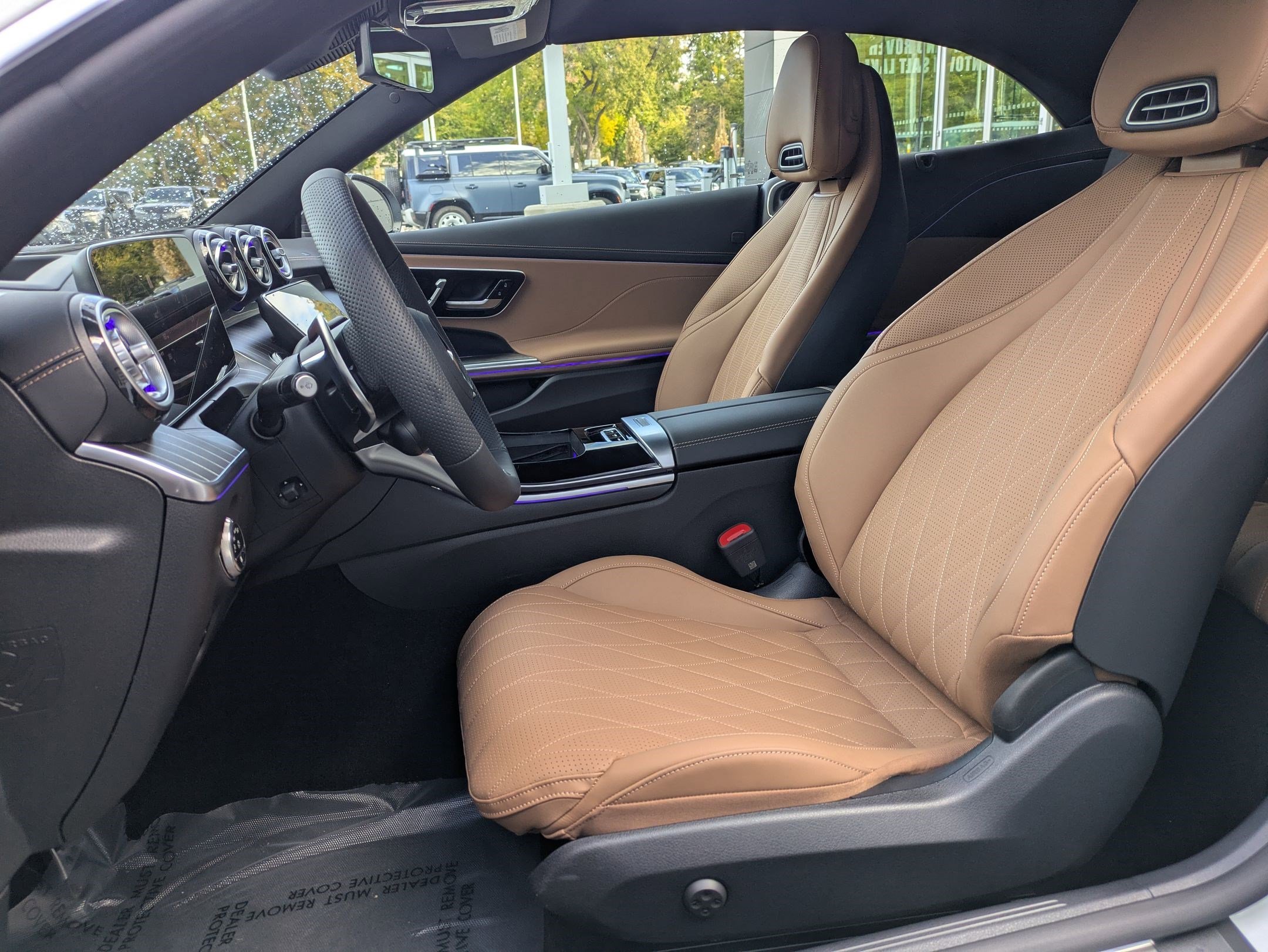 New 2026 MANUFAKTUR Moonlight White Metallic Mercedes-Benz AMG® CLE 53 image 13