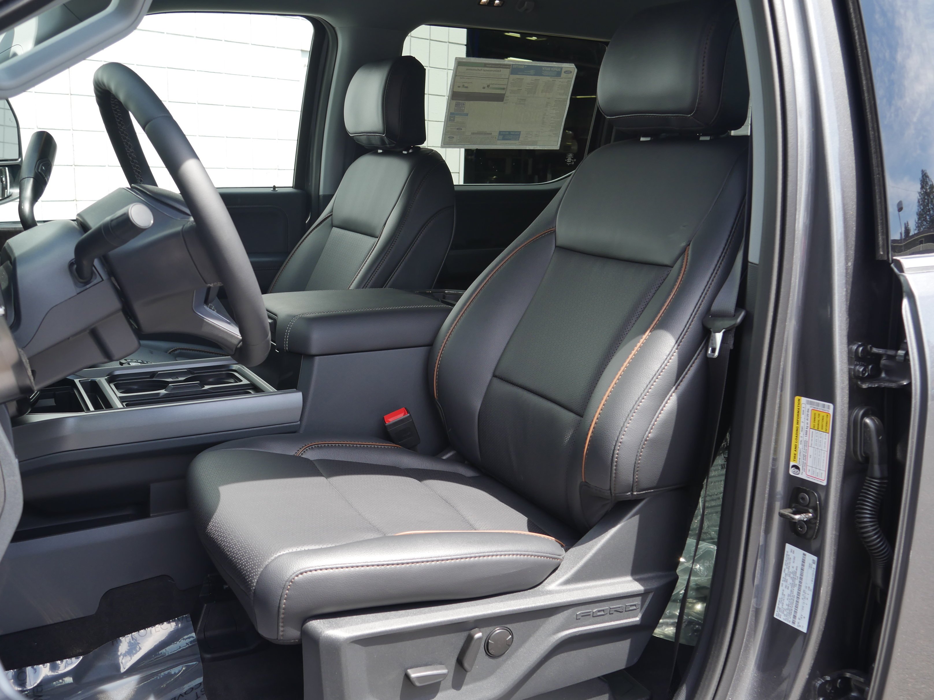New 2026 Carbonized Gray Metallic Ford F-350® Lariat® image 37