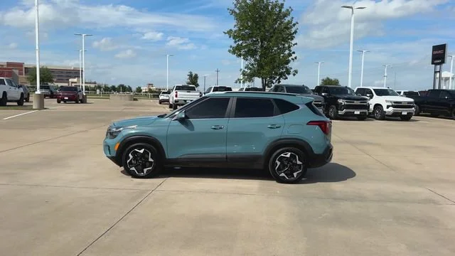 2024 Kia Seltos EX - Photo 6