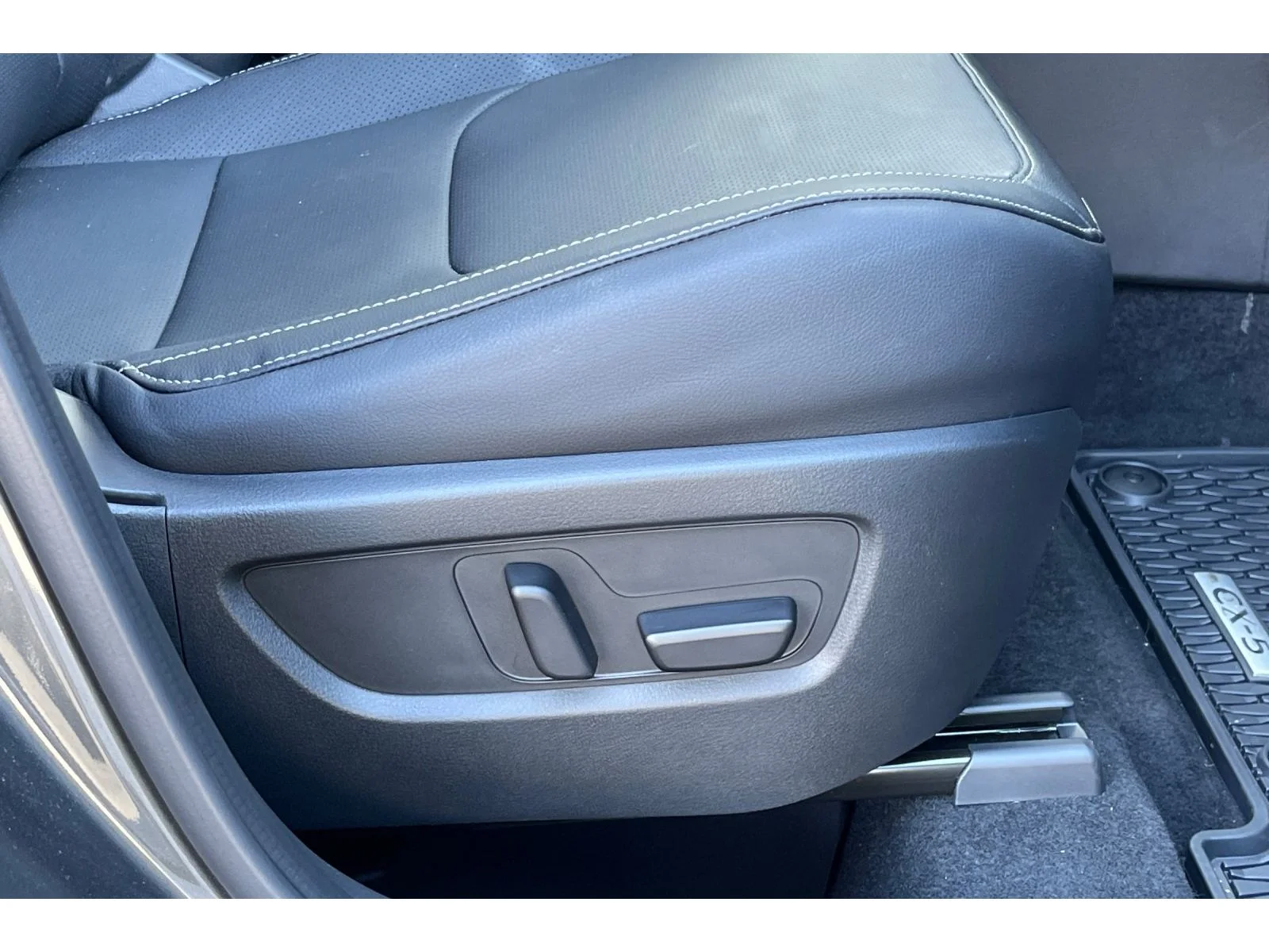 Used 2026 Machine Gray Metallic Mazda 2.5 S Premium image 24
