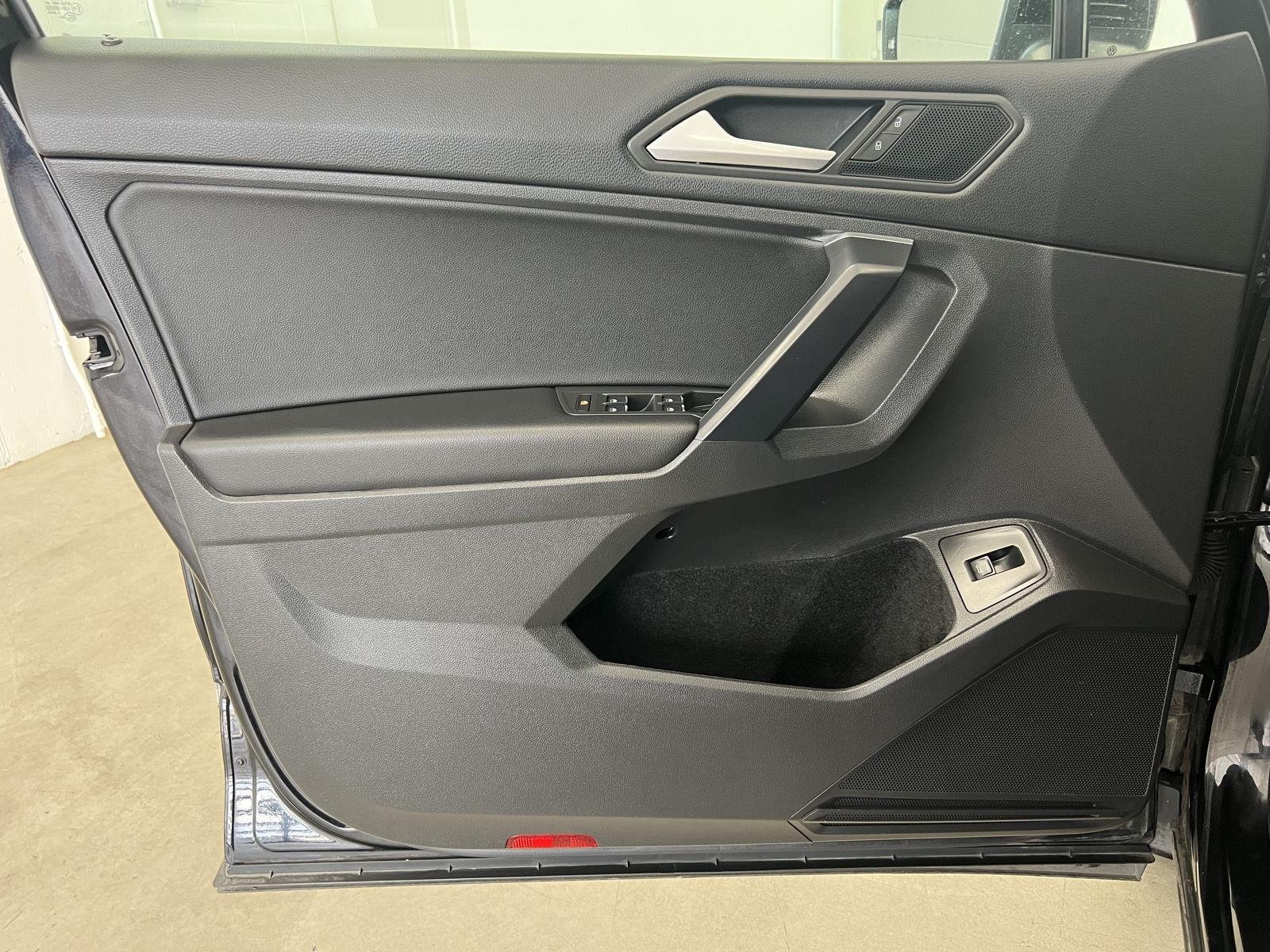 2021 Volkswagen Tiguan SEL - Photo 11