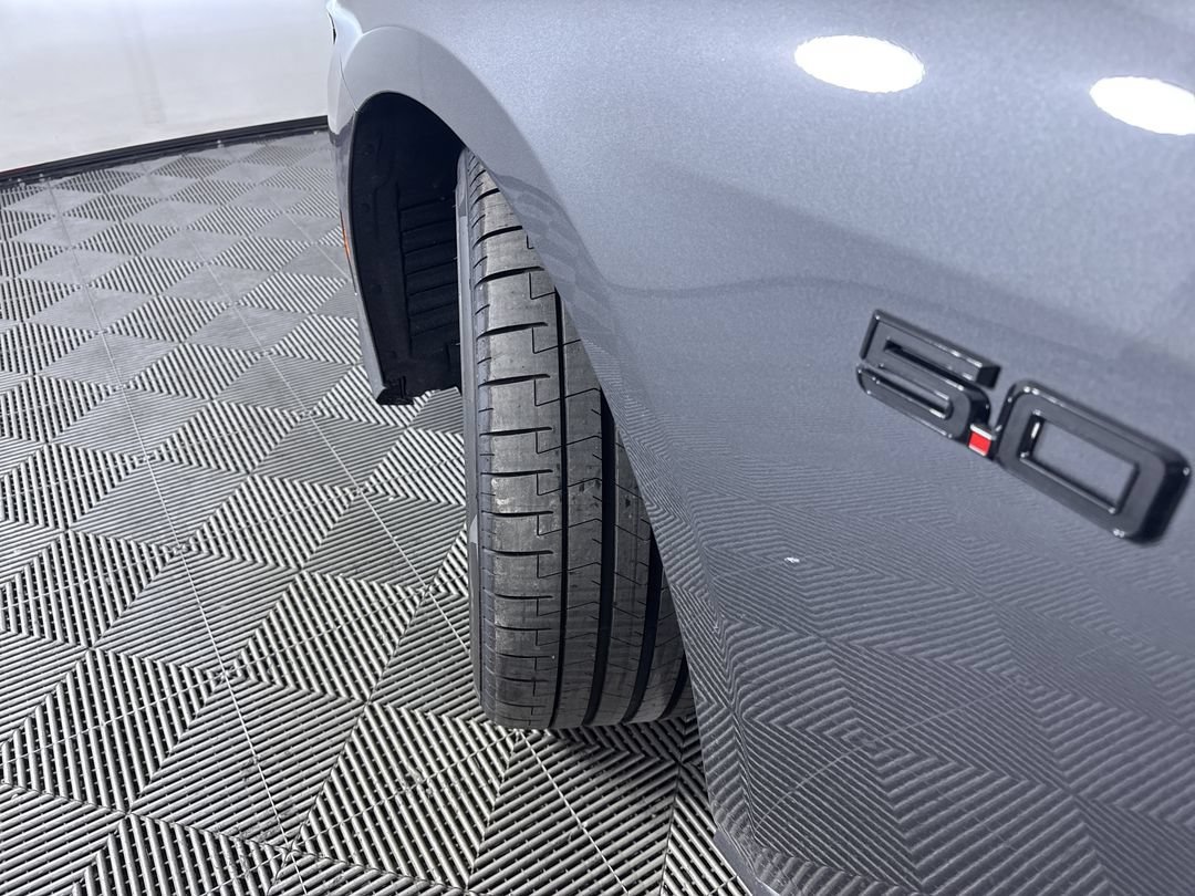 New 2026 Carbonized Gray Metallic Ford GT Premium image 28