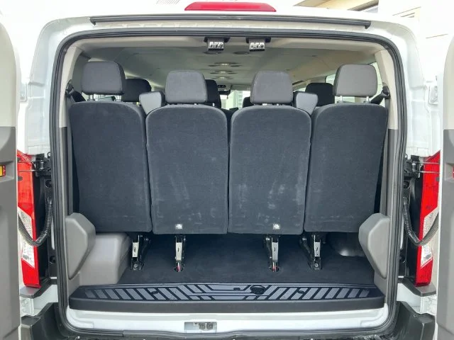 Certified Used 2025 Oxford White Ford XLT image 29