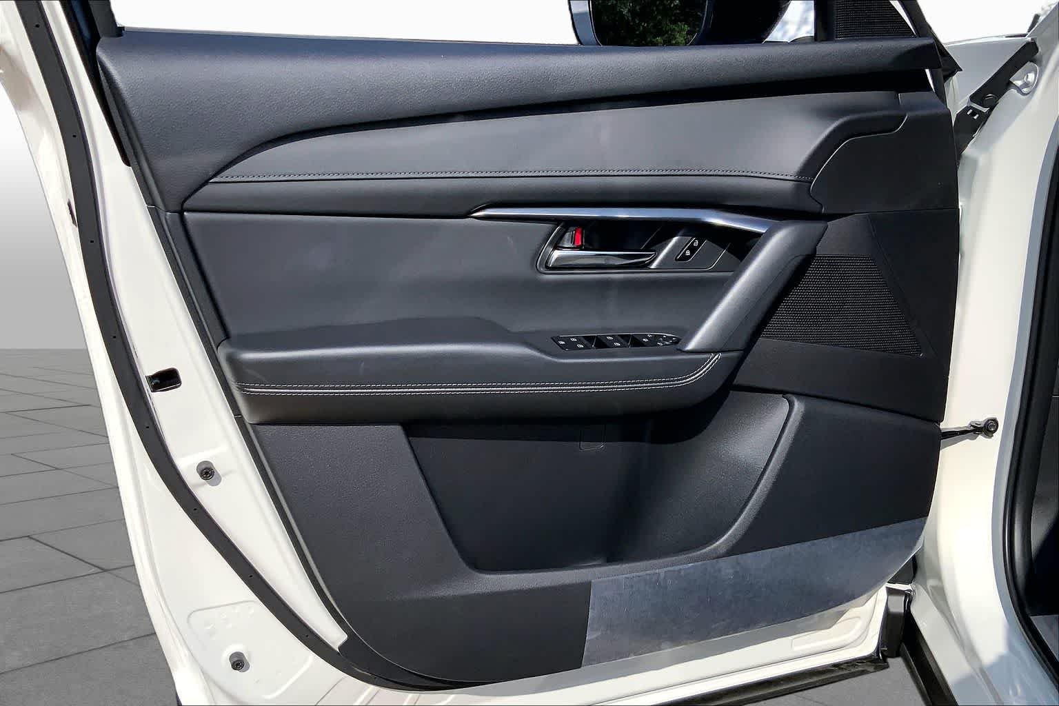 New 2026 Rhodium White Metallic Mazda 2.5 S Preferred AWD image 10