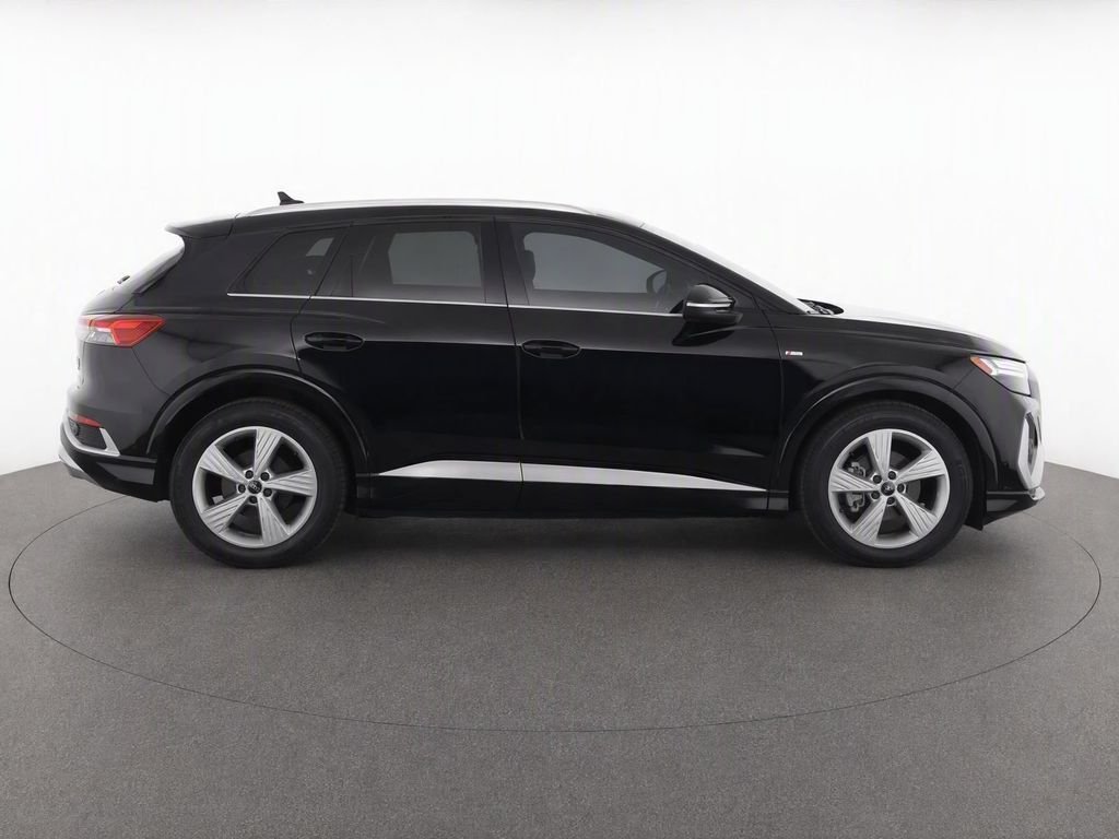 Used 2024 Mythos Black Metallic Audi Premium Plus image 4
