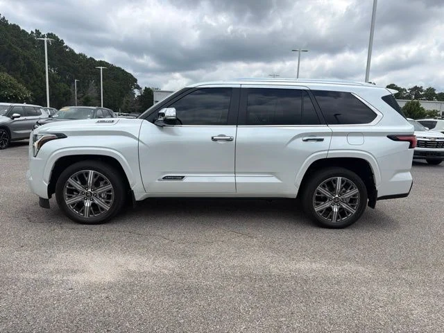 Used 2025 Beige Toyota Capstone image 6