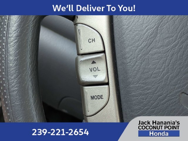 Used 2008 Silver Honda EX image 27