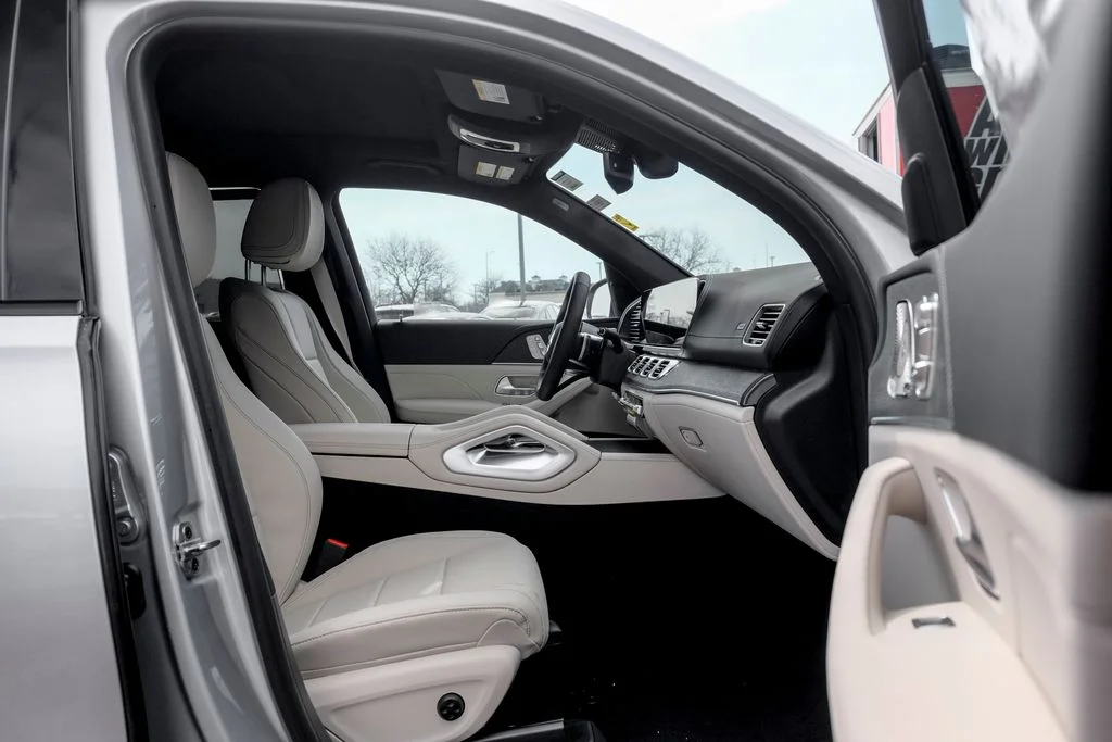 New 2026 Cirrus Silver Metallic Mercedes-Benz GLS 450 image 24