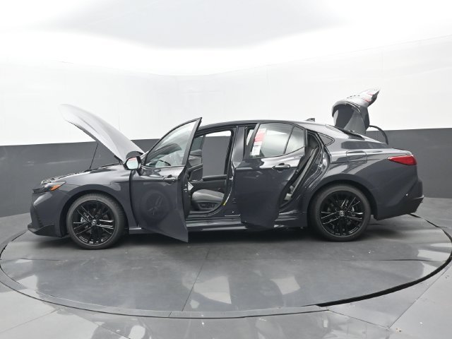 New 2026 Underground Toyota SE image 32