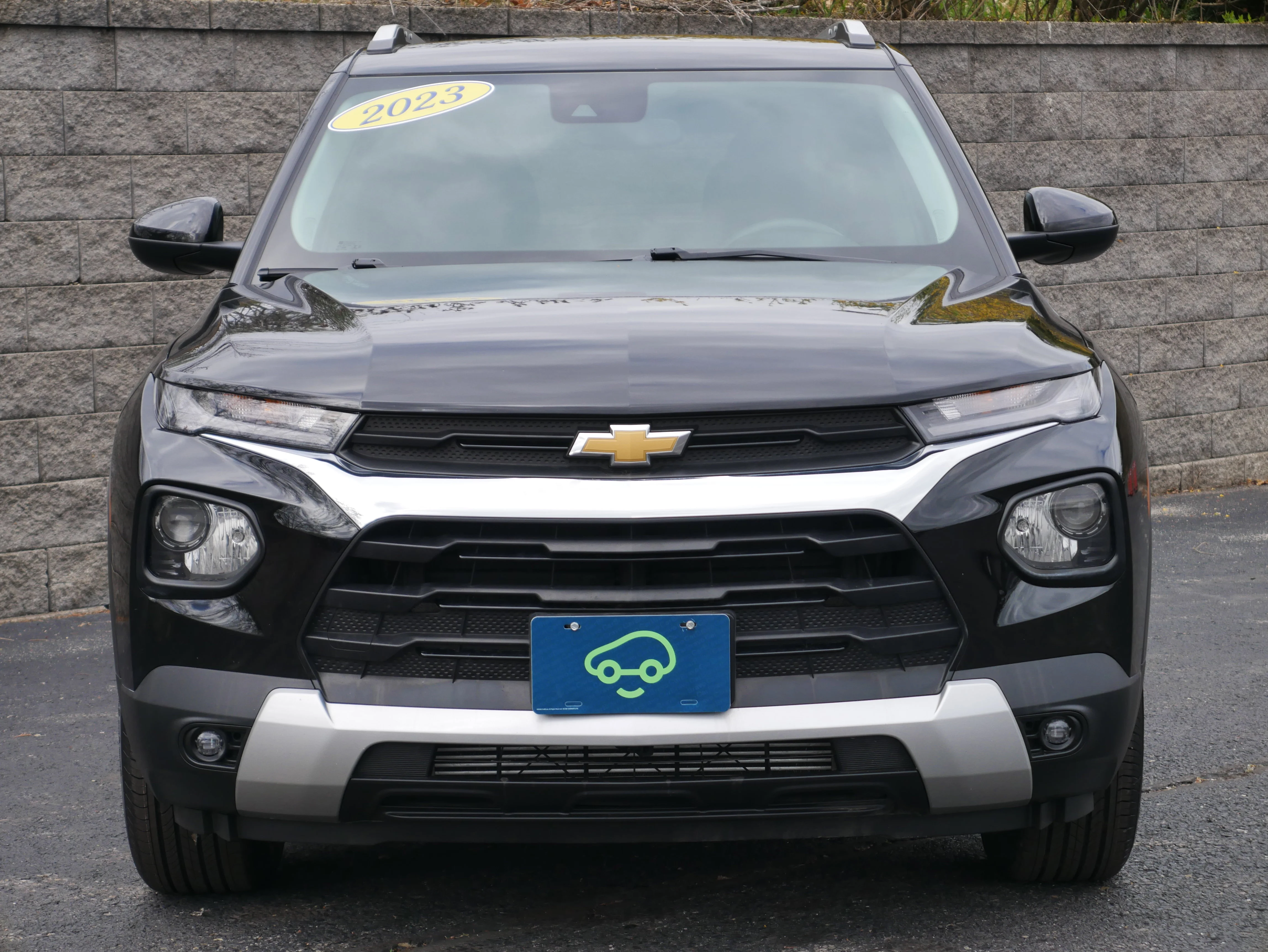 Certified Used 2023 Mosaic Black Metallic Chevrolet LT image 2