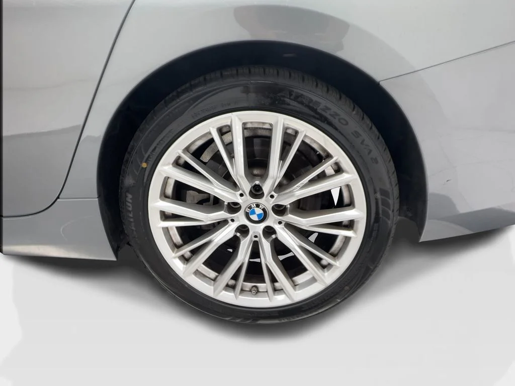 Used 2024 Gray BMW 330i image 12