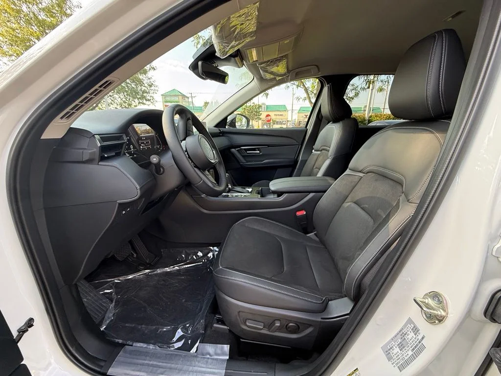 New 2026 Rhodium White Metallic Mazda 2.5 S Preferred AWD image 11