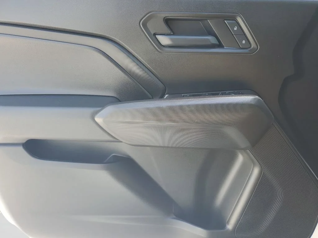 Used 2025 Summit White Chevrolet WT/LT image 19