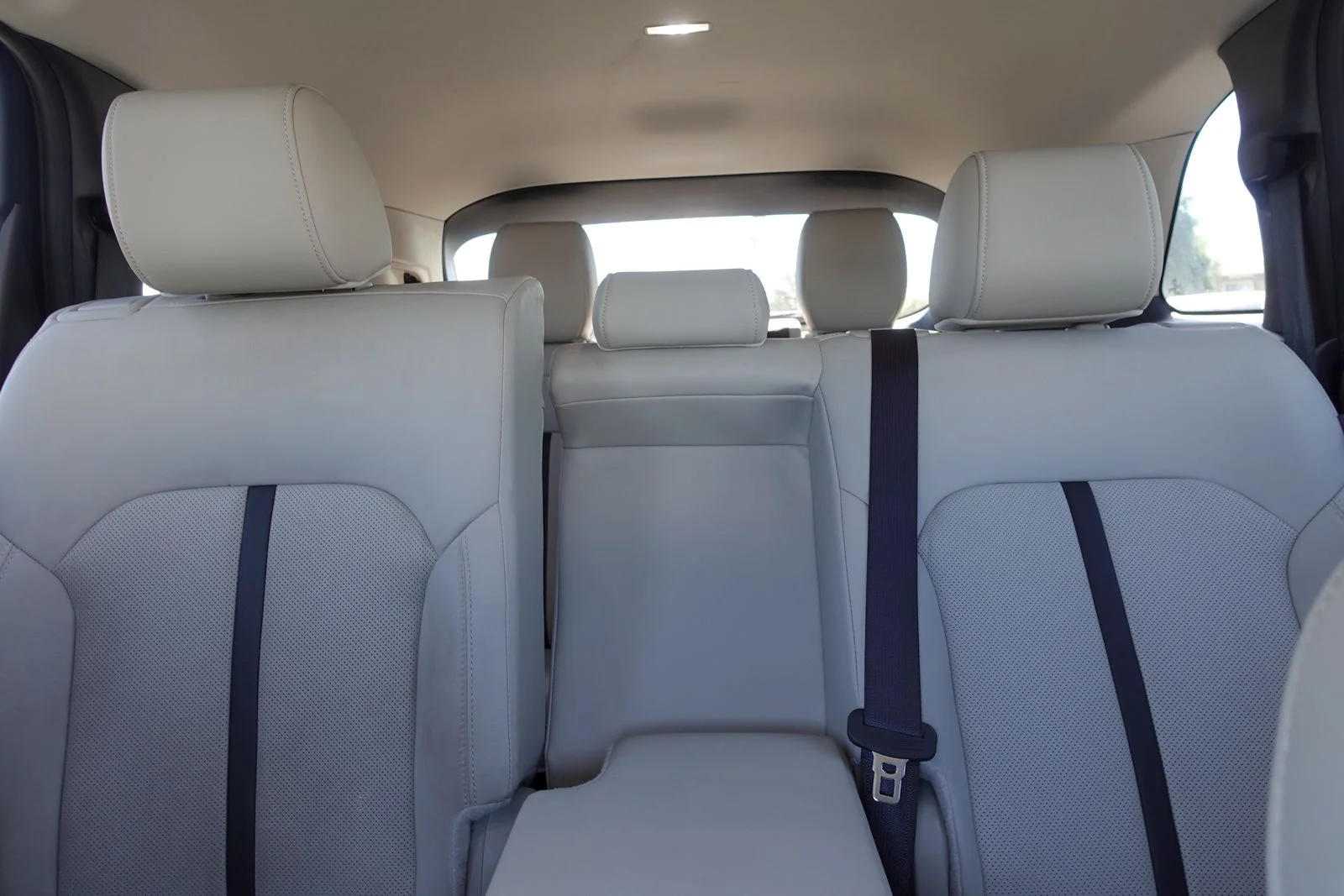 Certified Used 2024 Platinum Quartz Mazda Preferred image 15