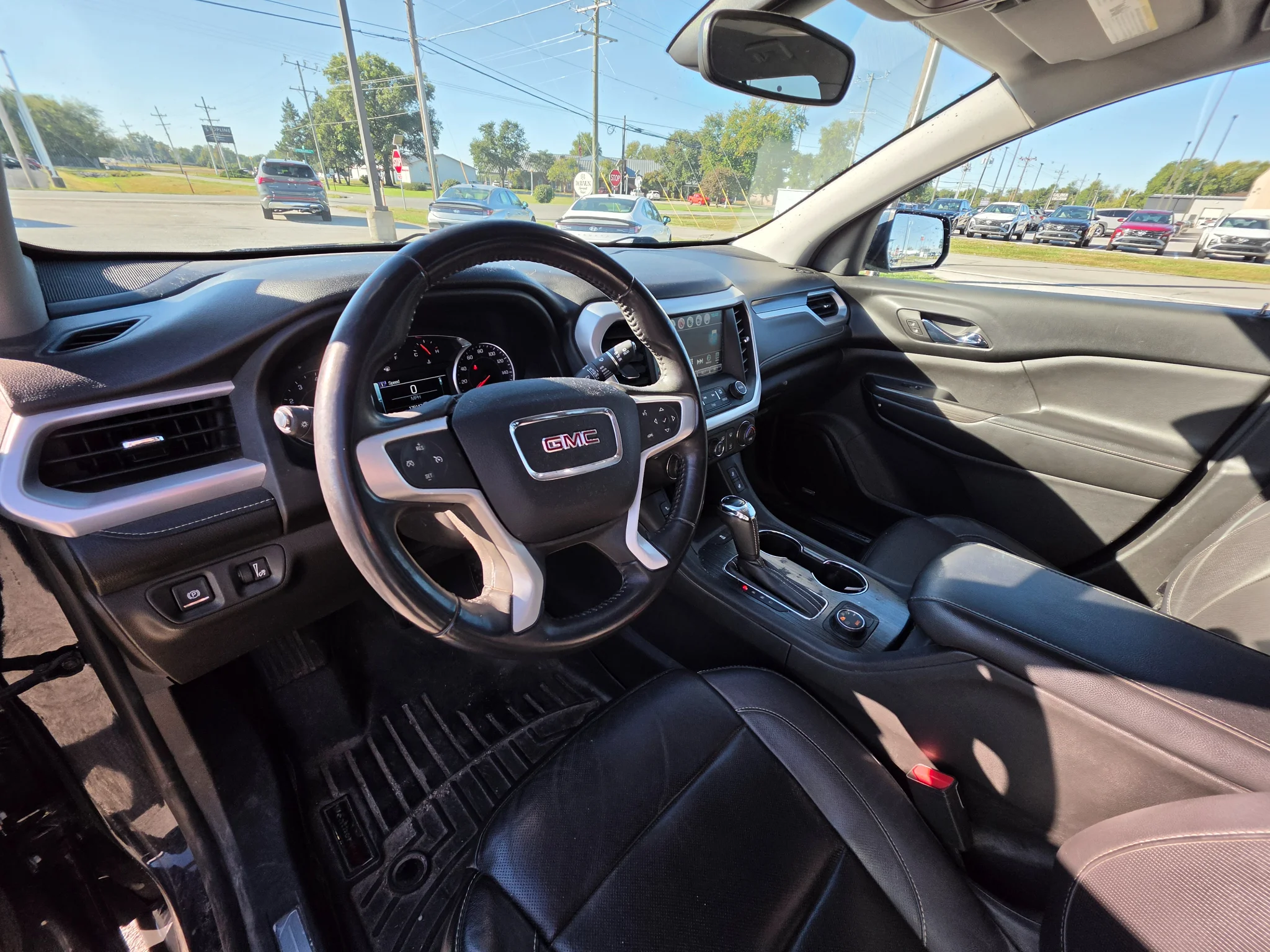 Used 2017 Dark Sapphire Blue Metallic GMC SLT image 13