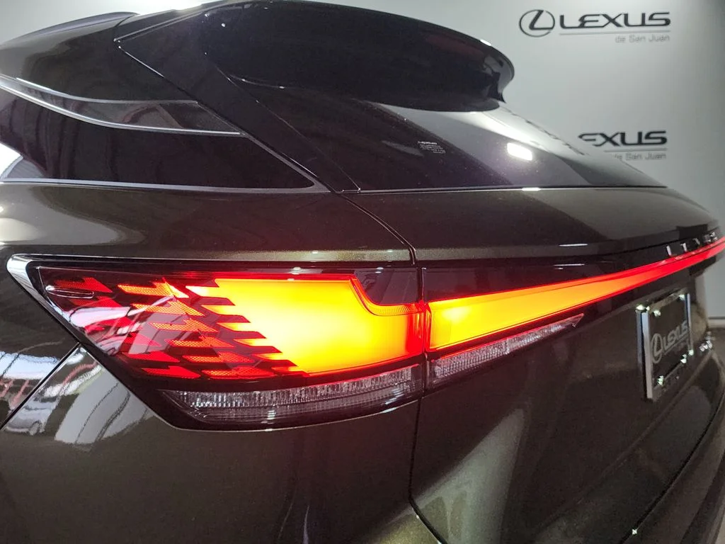 New 2026  Lexus 450h+ Luxury image 10