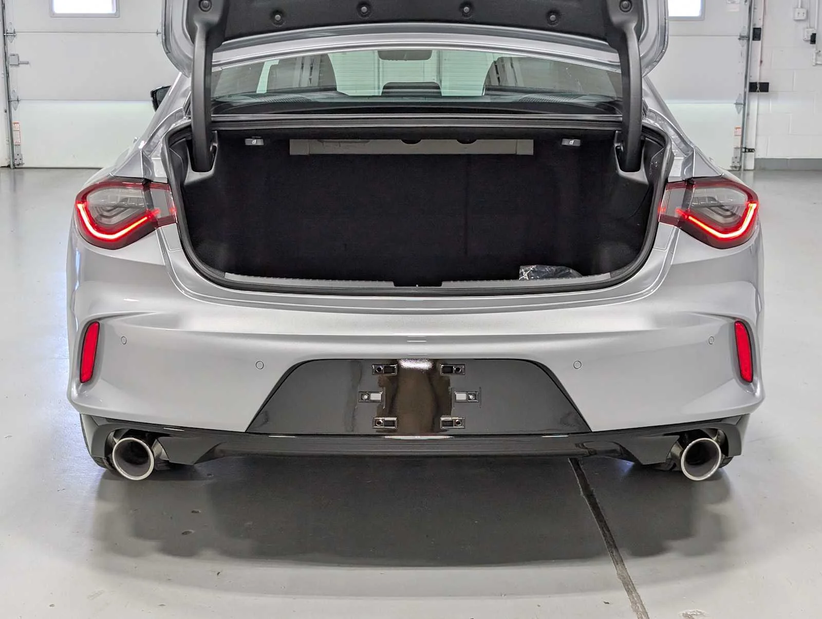 Used 2025 Lunar Silver Metallic Acura w/A-Spec Package image 40