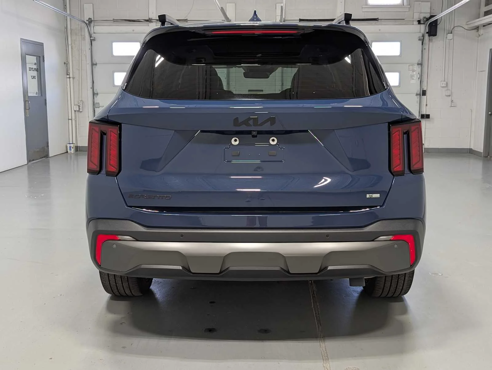 Certified Used 2025 Midnight Lake Blue Kia X-Line EX image 9