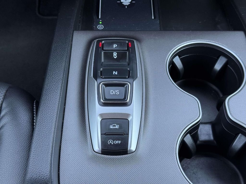 Used 2025 Gray Honda RTL image 6