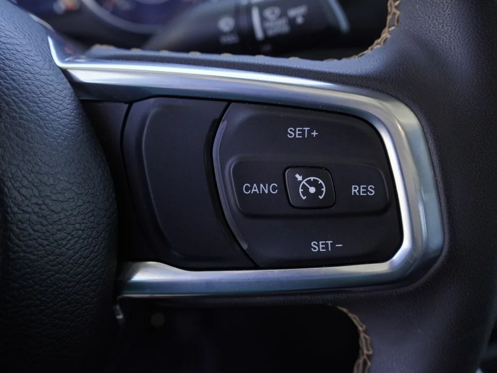 Certified Used 2023 White/off-white Jeep High Altitude image 24
