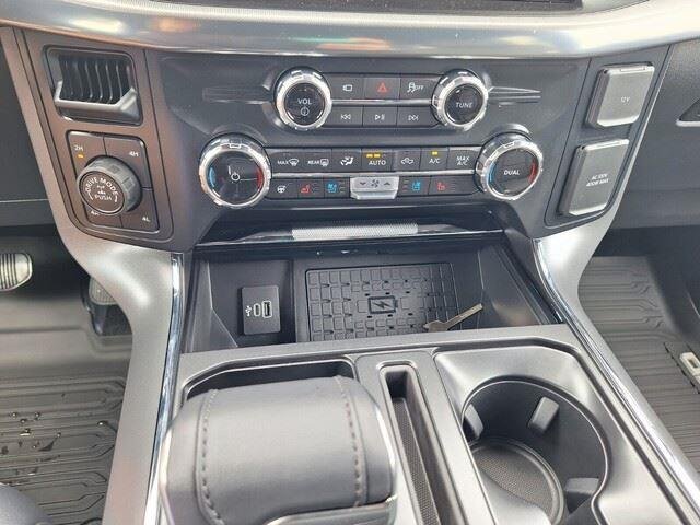 New 2026 Star White Metallic Tri-Coat Ford Lariat® image 20