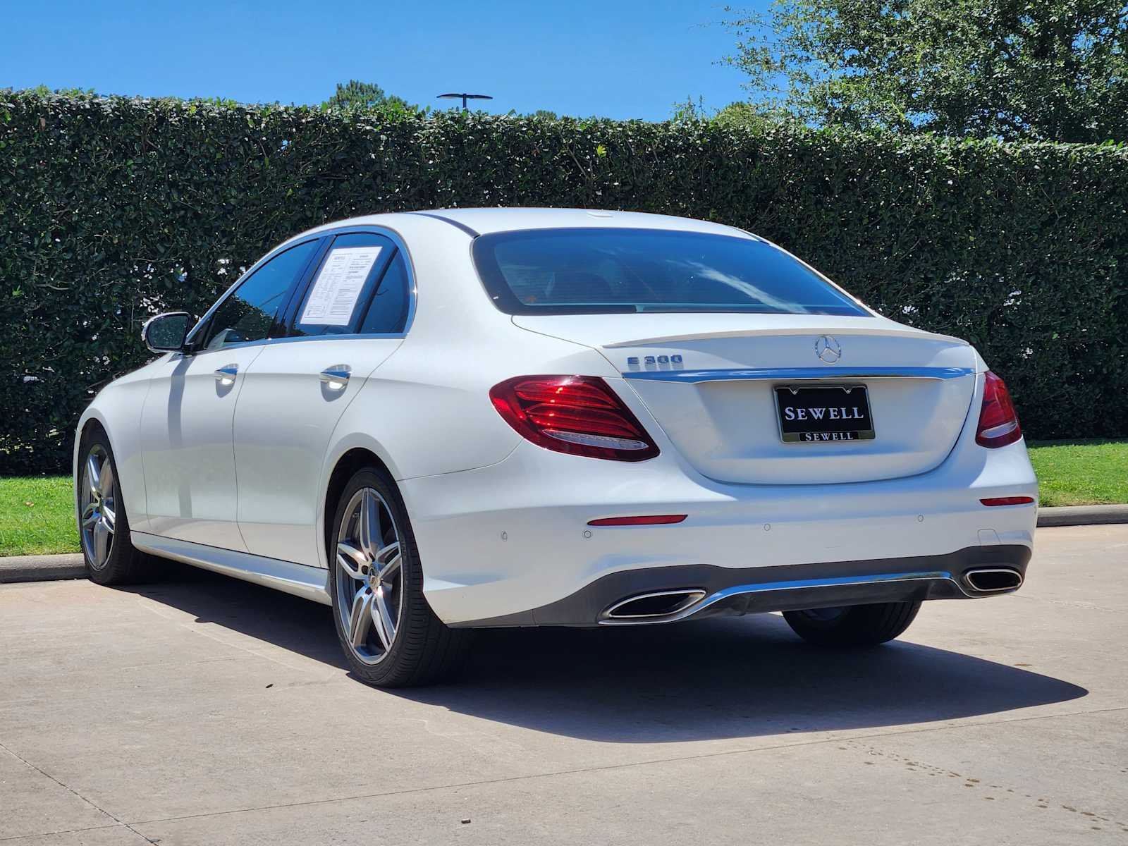 Used 2019 Polar White Mercedes-Benz E 300 image 4