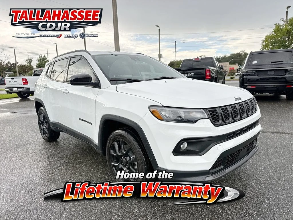 New 2026 Bright White Clear-Coat Exterior Paint Jeep Latitude image 1