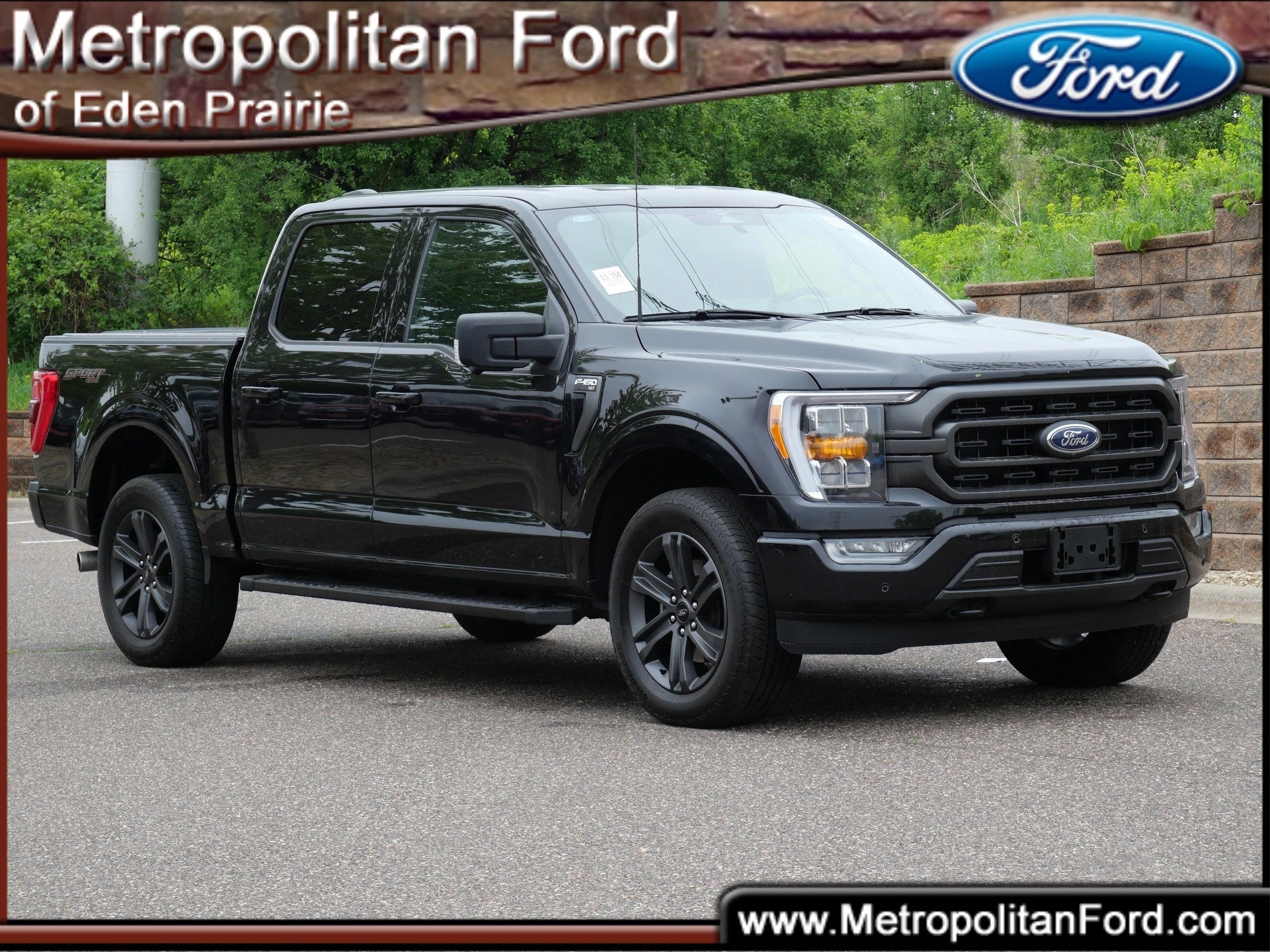 2023 Ford F-150 XLT 4x4 SuperCrew 145 in's photo