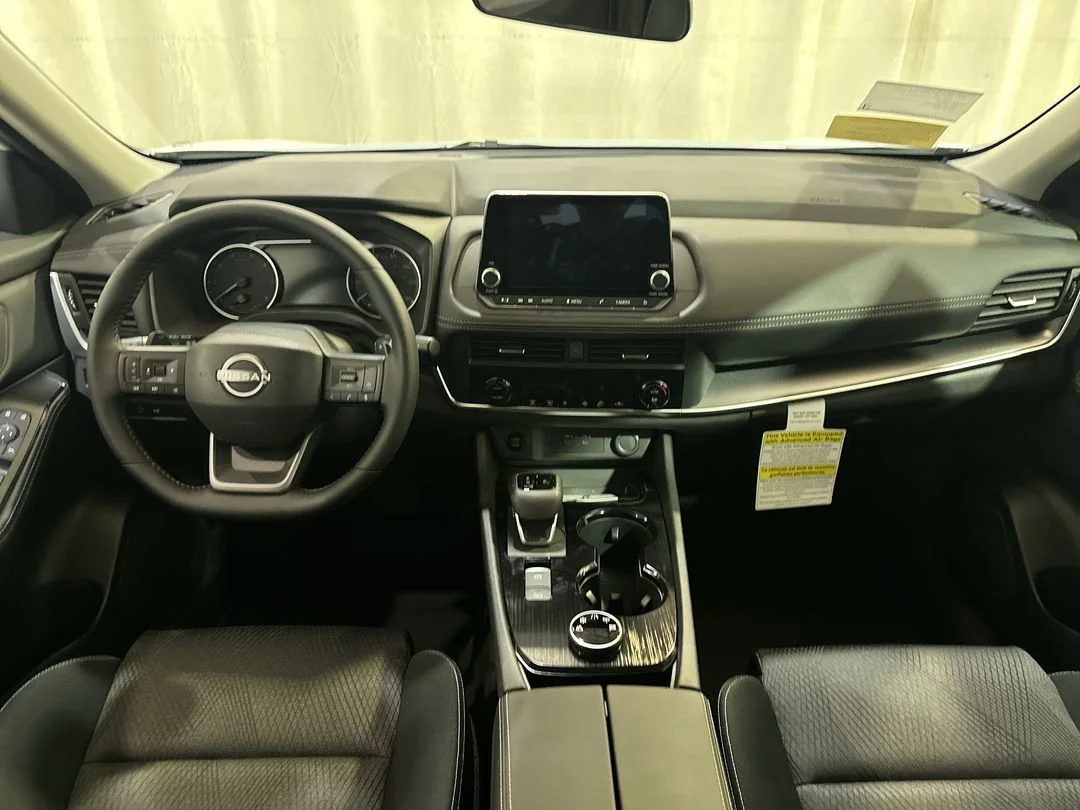 2026 Nissan Rogue SV - Photo 12