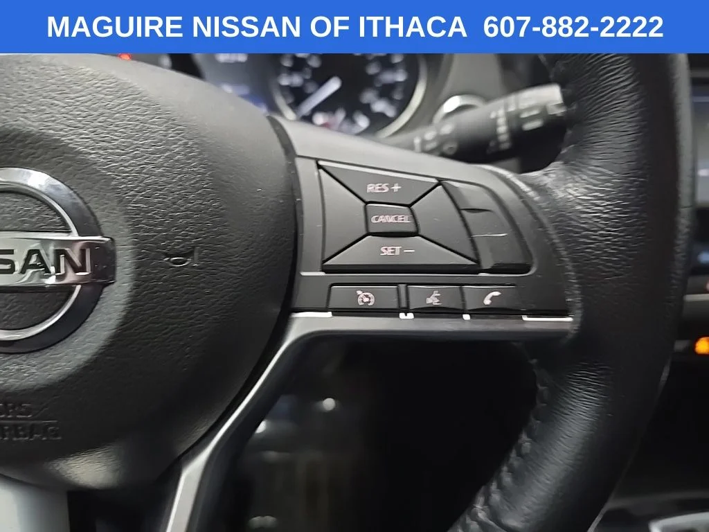 Used 2018 Silver Nissan SV image 20