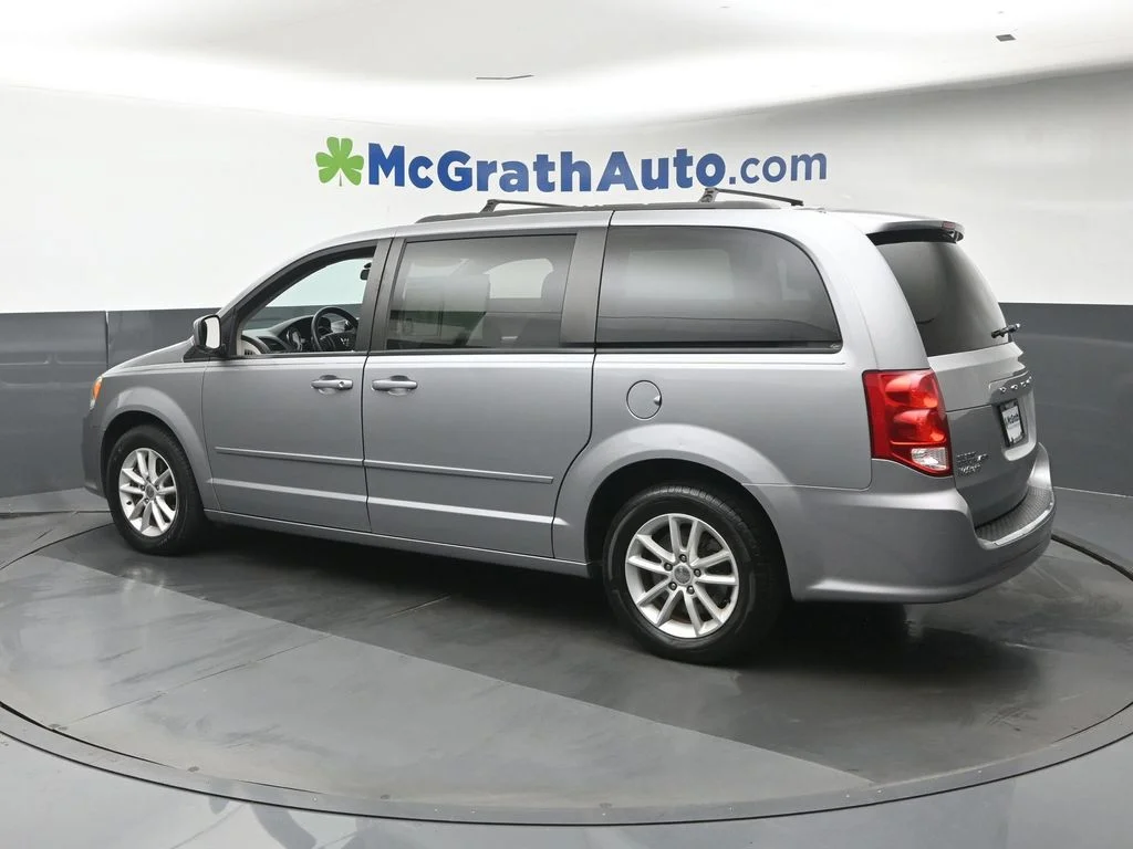 Used 2014 Silver Dodge SXT image 26