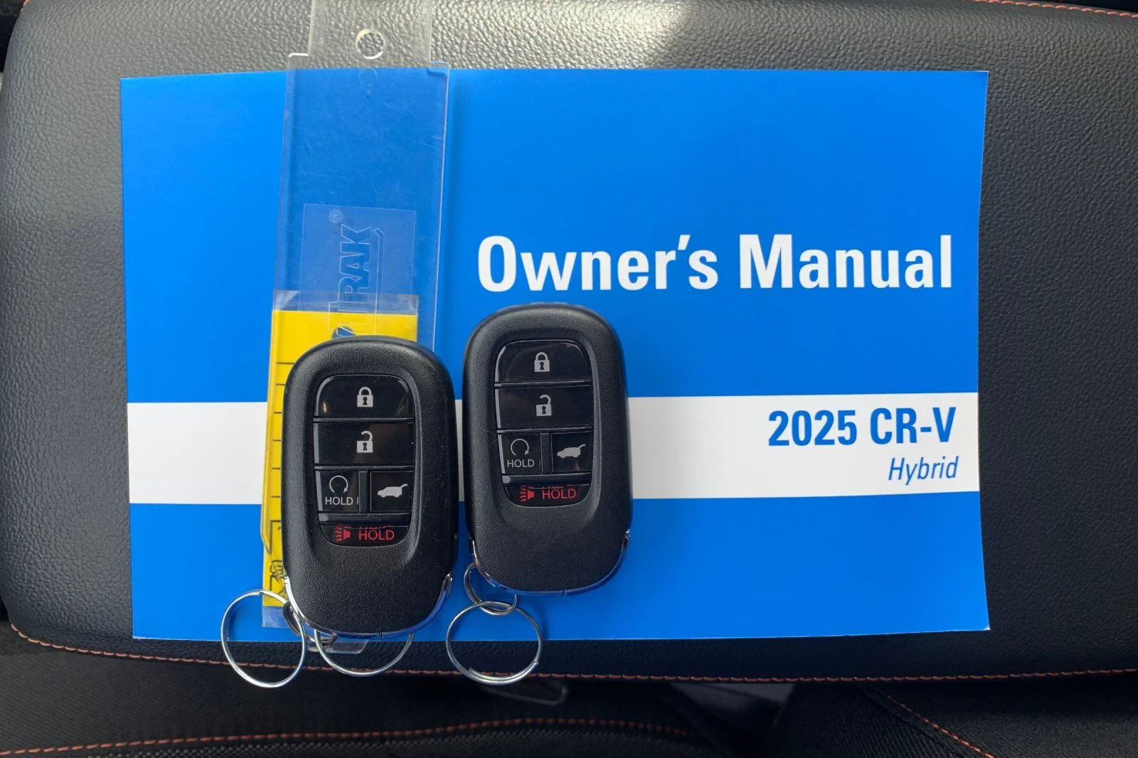 Used 2025  Honda Sport image 11