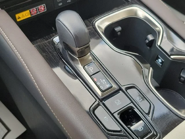 Used 2024 Silver Lexus 350 image 30