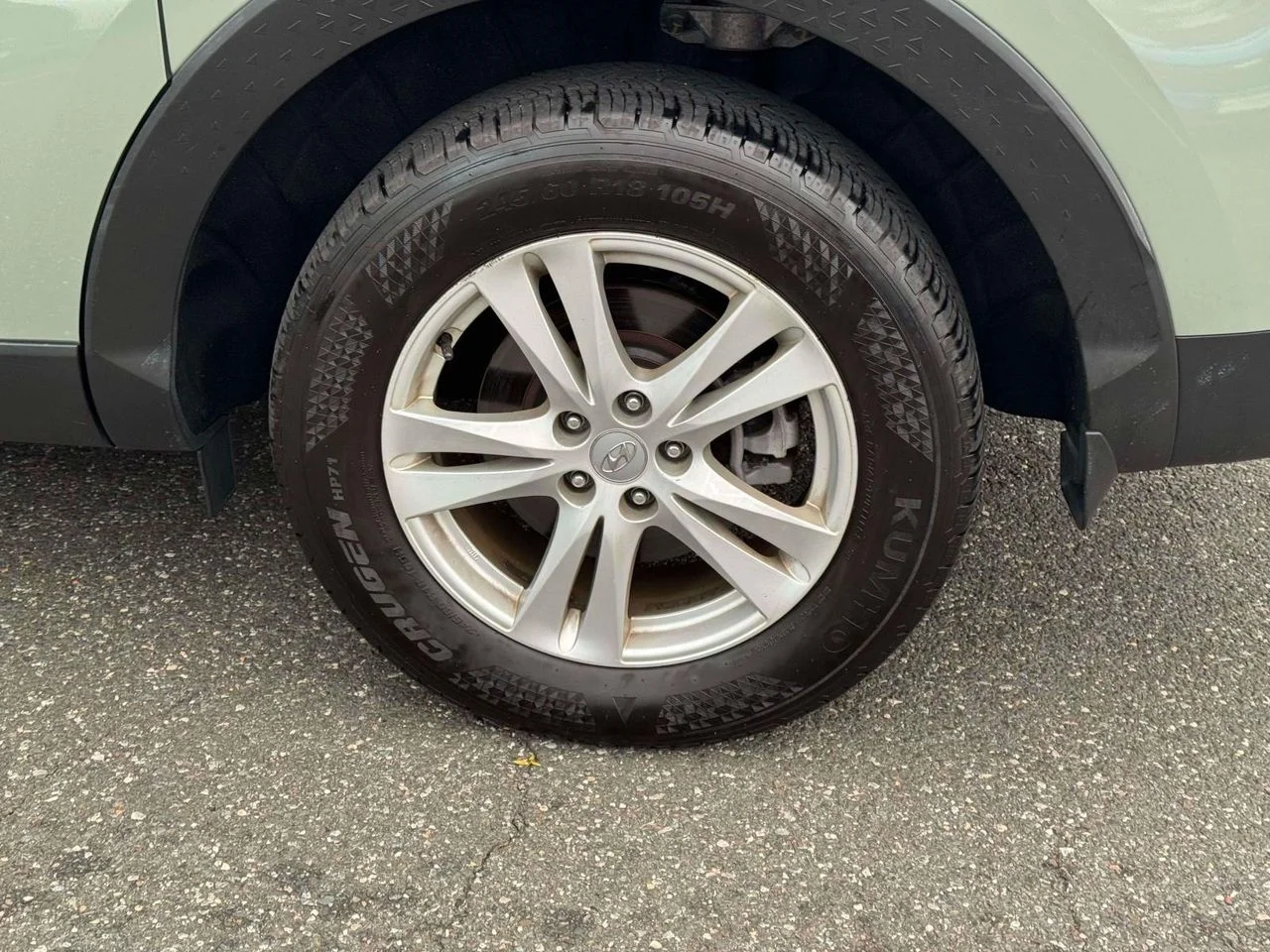 Used 2022 Sage Gray Hyundai SEL image 11