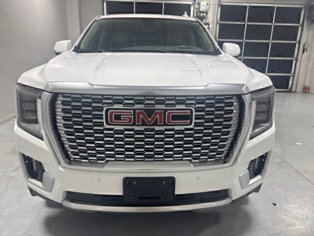 Used 2021 White GMC Denali image 3