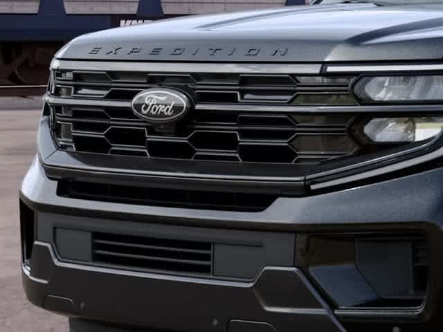 New 2027 Agate Black Metallic Ford Platinum image 40