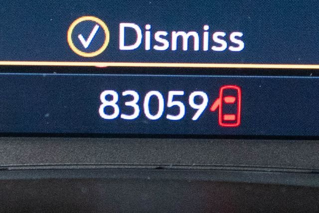 Used 2019 White GMC Denali image 17
