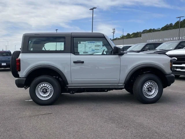 New 2026 White Ford Base image 2