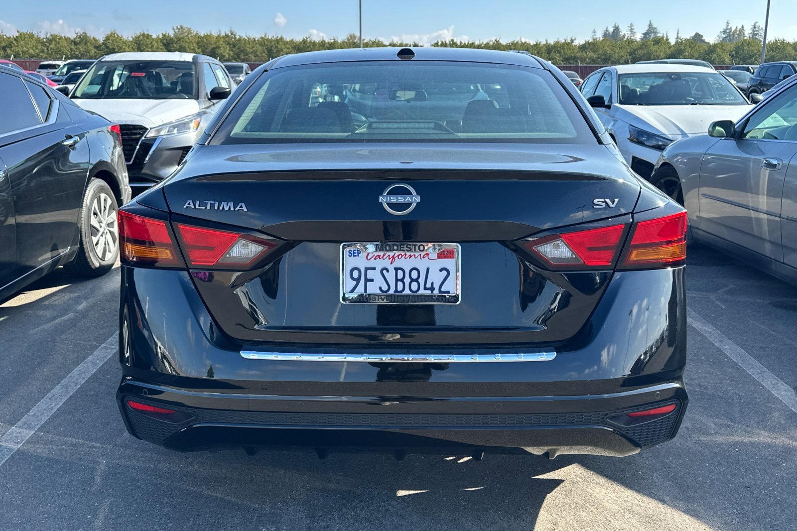 2023 Nissan Altima 2.5 SV photo 4