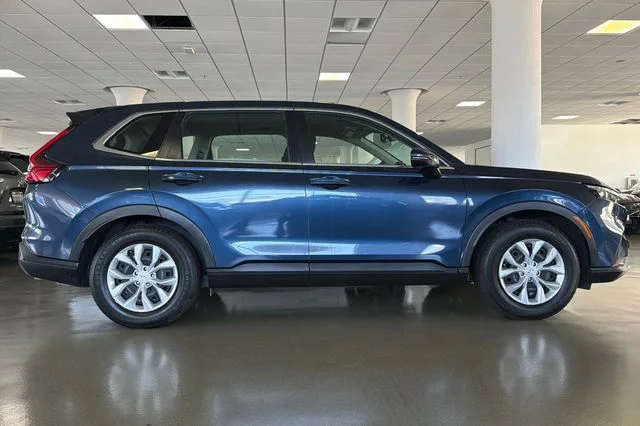 Certified Used 2024 Canyon River Blue Metallic Honda LX image 3